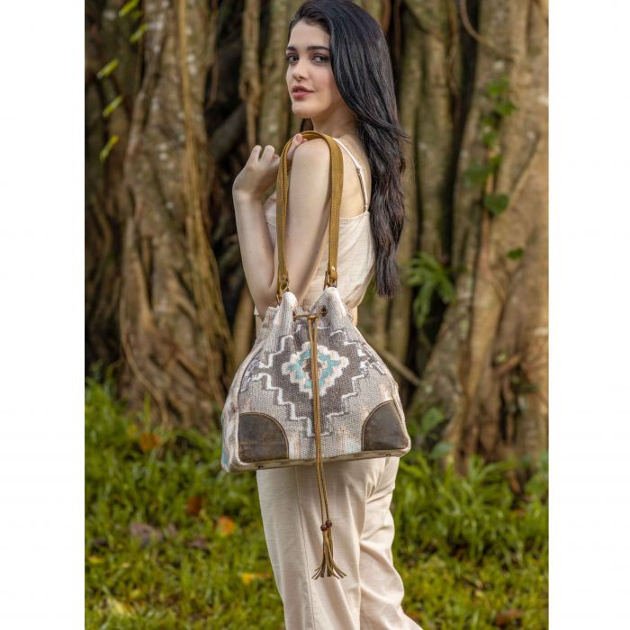 Temple Run Bucket Bag