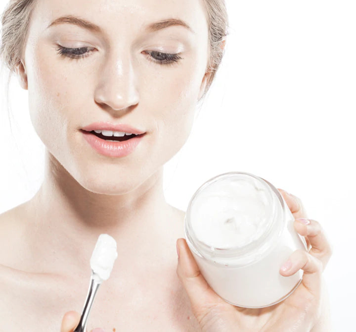 Moon Dip® Back To Youth Ageless Body Mousse